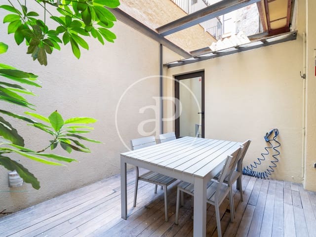 1 bedroom Apartment for sale in El Raval, Barcelona city - € 299,000 (Ref: 9437796)