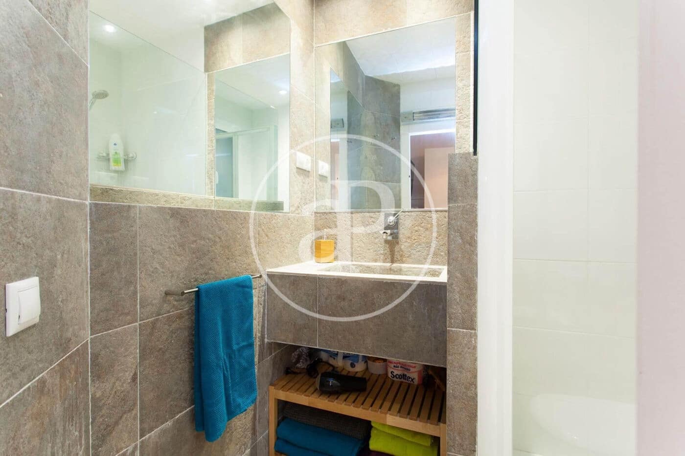 1 soveværelse Lejlighed til salg i Barcelona by - € 350.000 (Ref: 9437797)