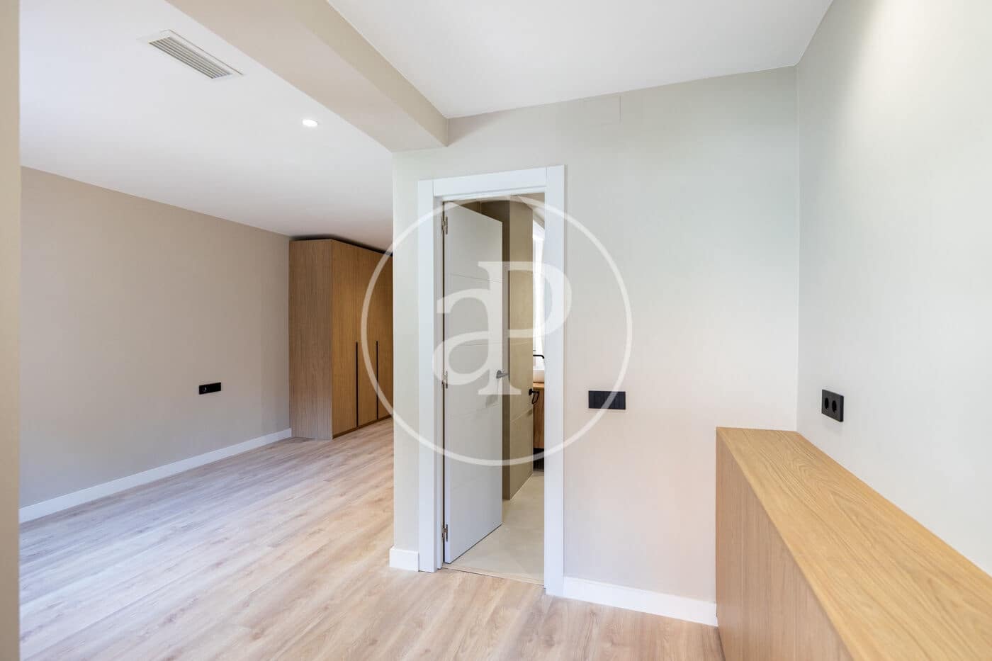 3 Zimmer Apartment zu verkaufen in Barcelona Stadt - 799.000 € (Ref: 9440103)