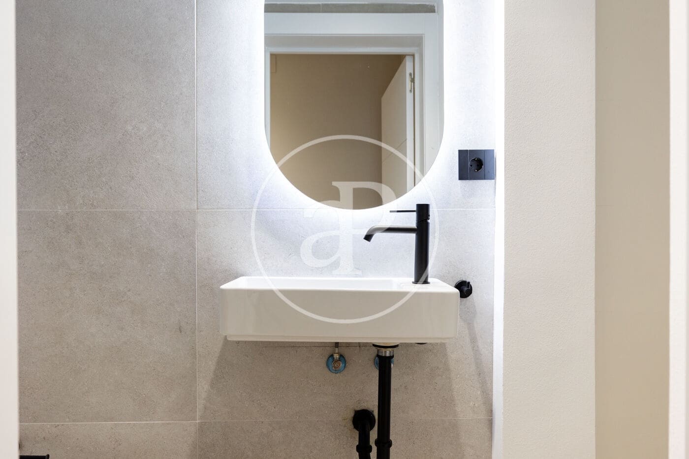 3 Zimmer Apartment zu verkaufen in Barcelona Stadt - 799.000 € (Ref: 9440103)