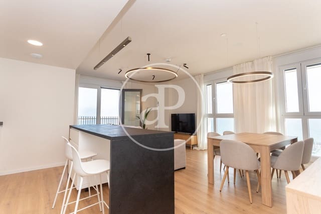 3 slaapkamer Appartement te huur in Mataró met zwembad - € 2.500 (Ref: 9440105)