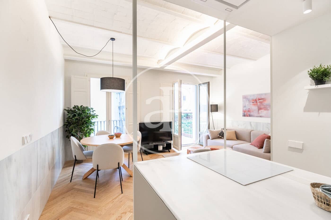 2 soverom Leilighet til leie i Barcelona by - € 2 500 (Ref: 9440106)