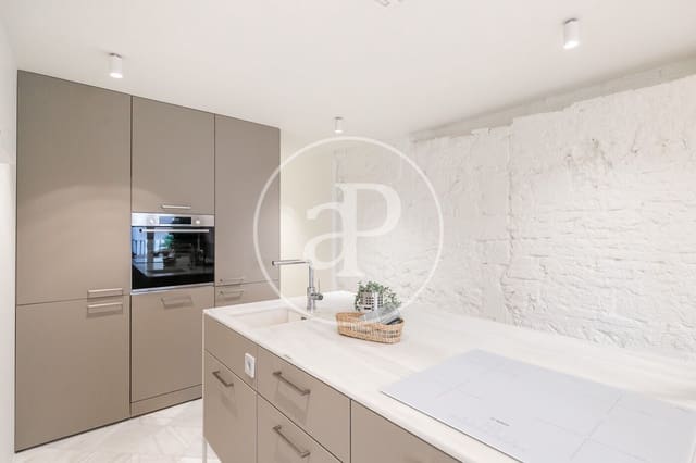 2 sovrum Lägenhet att hyra i El Barri Gòtic, Barcelona stad - 2 500 € (Ref: 9440106)