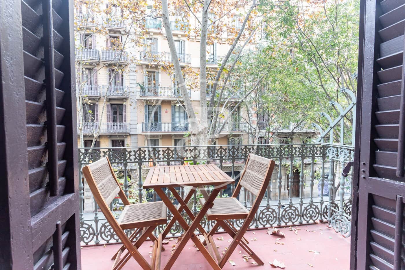 2 slaapkamer Appartement te huur in Barcelona stad - € 2.500 (Ref: 9440107)