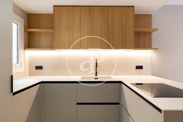 3 soveværelse Lejlighed til salg i Sant Gervasi - La Bonanova, Barcelona by - € 875.000 (Ref: 9440108)