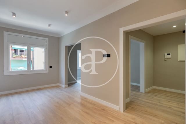 3 soveværelse Lejlighed til salg i Sant Gervasi - La Bonanova, Barcelona by - € 875.000 (Ref: 9440108)