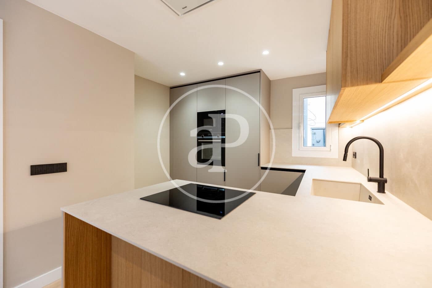 3 sovrum Lägenhet till salu i Barcelona stad - 875 000 € (Ref: 9440108)