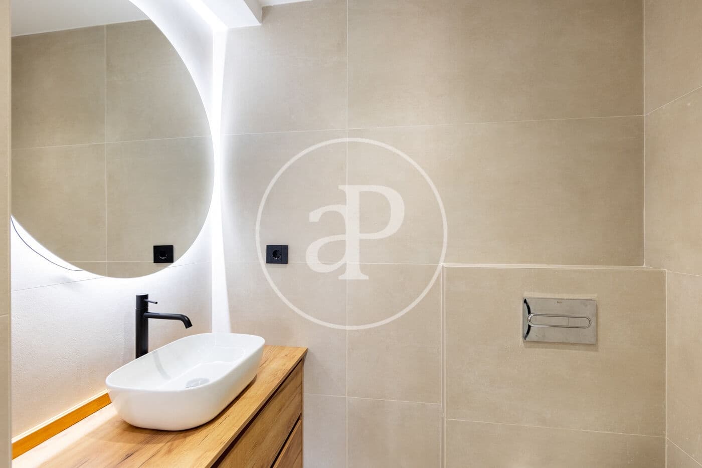3 sovrum Lägenhet till salu i Barcelona stad - 875 000 € (Ref: 9440108)
