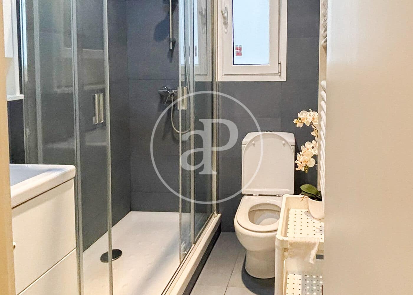 4 sypialnia Apartament do wynajęcia w Miasto Barcelona - 2 700 € (Ref: 9440109)