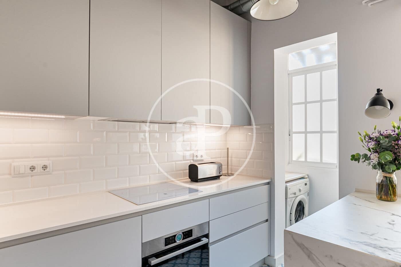 2 soverom Leilighet til leie i Barcelona by - € 1 950 (Ref: 9446322)