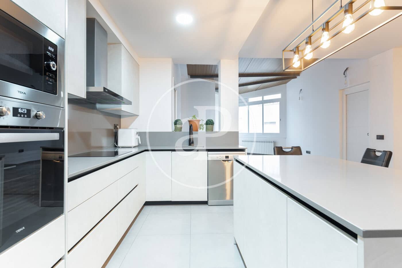 4 soverom Villa til salgs i Terrassa - € 495 000 (Ref: 9446323)