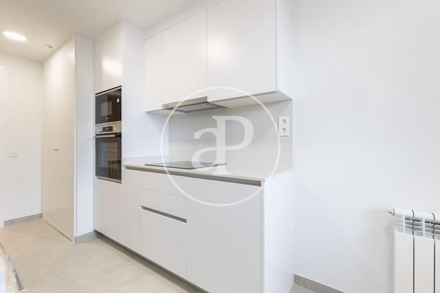 2 soverom Leilighet til leie i Mira-Sol, Sant Cugat del Vallès - € 2 200 (Ref: 9446324)
