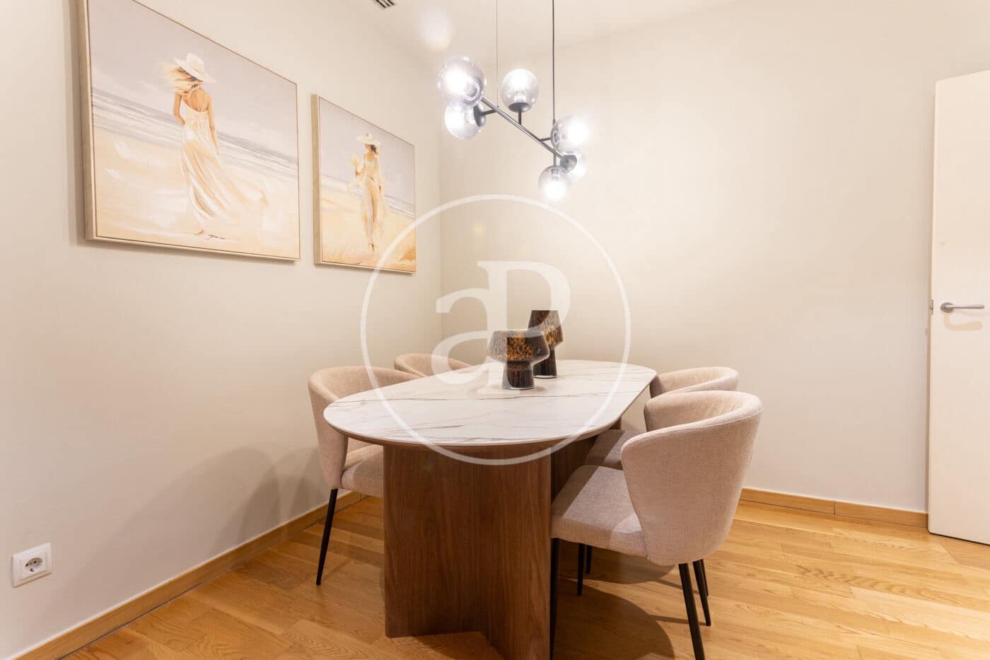 2 makuuhuone Huoneisto vuokrattavana paikassa Barcelona kaupunki - 2 500 € (Ref: 9449154)