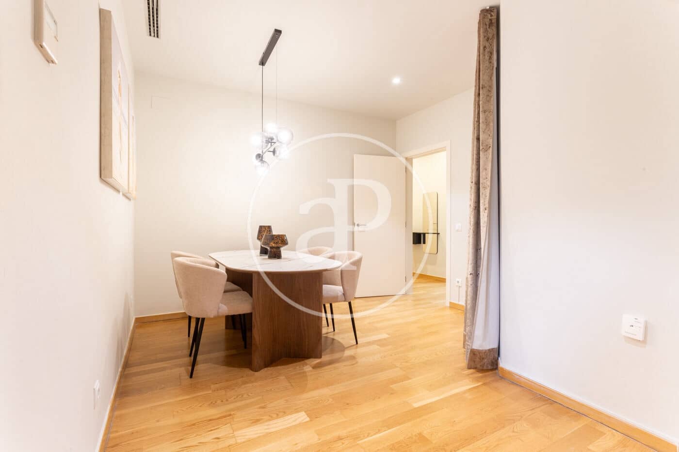 2 makuuhuone Huoneisto vuokrattavana paikassa Barcelona kaupunki - 2 500 € (Ref: 9449154)