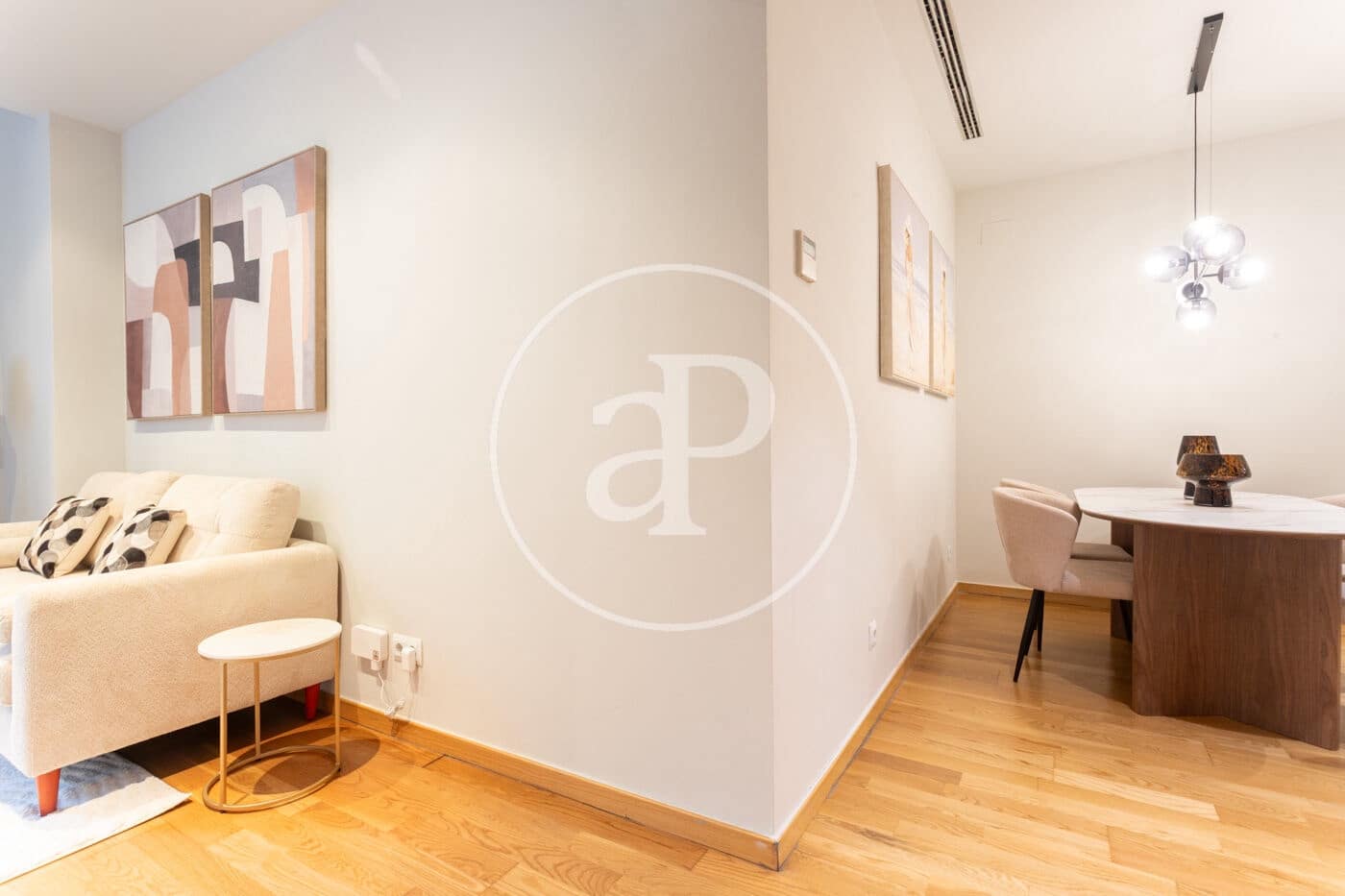 2 makuuhuone Huoneisto vuokrattavana paikassa Barcelona kaupunki - 2 500 € (Ref: 9449154)