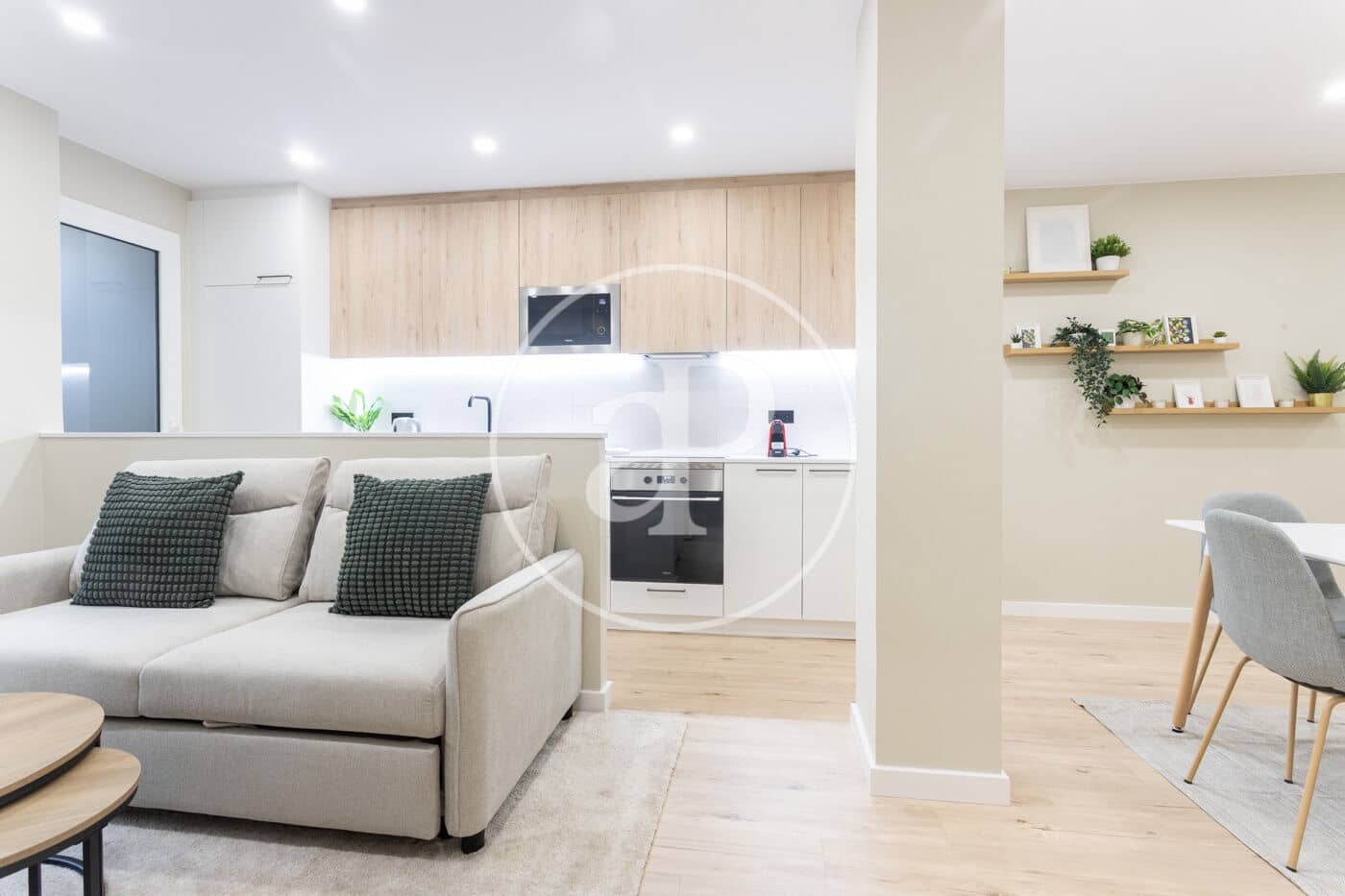 3 Zimmer Apartment zu vermieten in Barcelona Stadt - 2.100 € (Ref: 9450657)