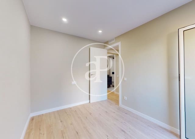 3 soveværelse Lejlighed til salg i Les Corts, Barcelona by - € 665.000 (Ref: 9450658)