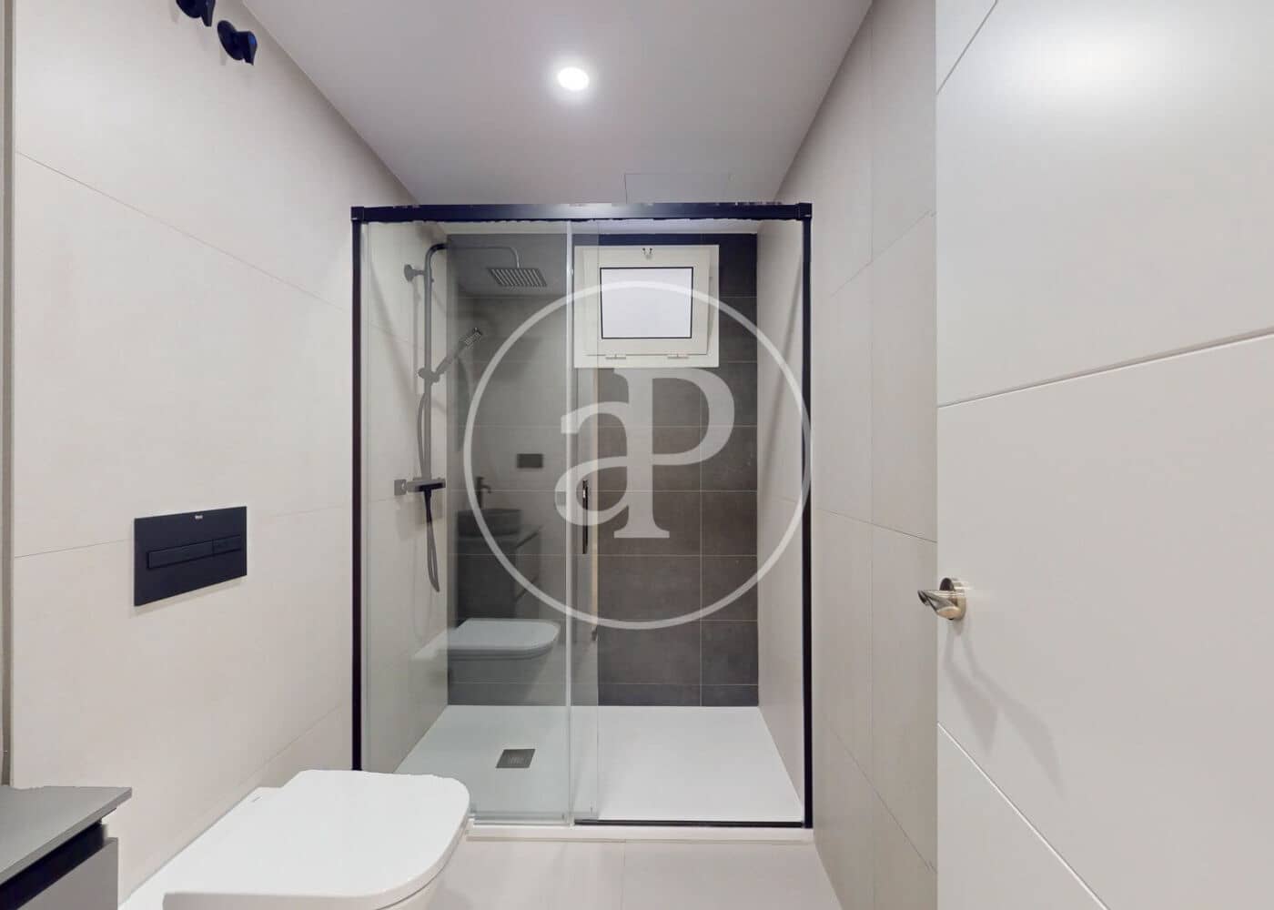 3 soverom Leilighet til salgs i Barcelona by - € 665 000 (Ref: 9450658)