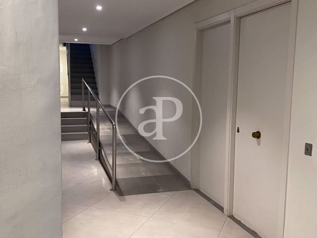 3 quarto Apartamento para venda em Les Corts, Barcelona cidade - 665 000 € (Ref: 9450658)
