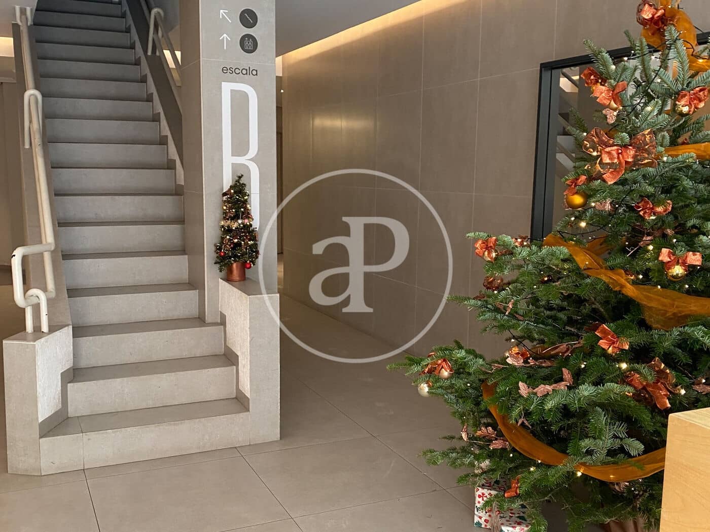 3 bedroom Apartment for sale in Barcelona city - € 665,000 (Ref: 9450658)