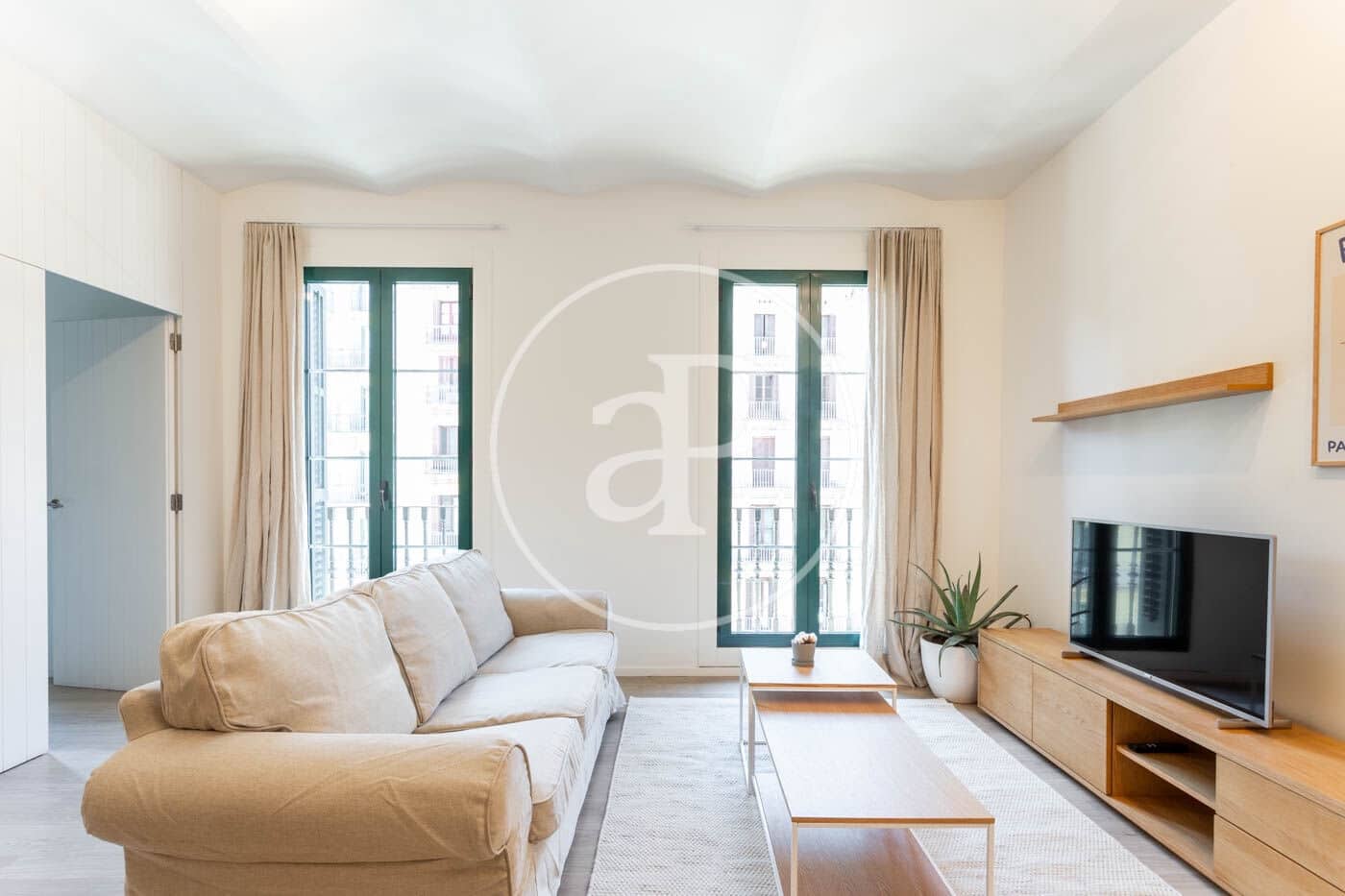 3 bedroom Apartment for rent in Barcelona city - € 2,500 (Ref: 9450659)