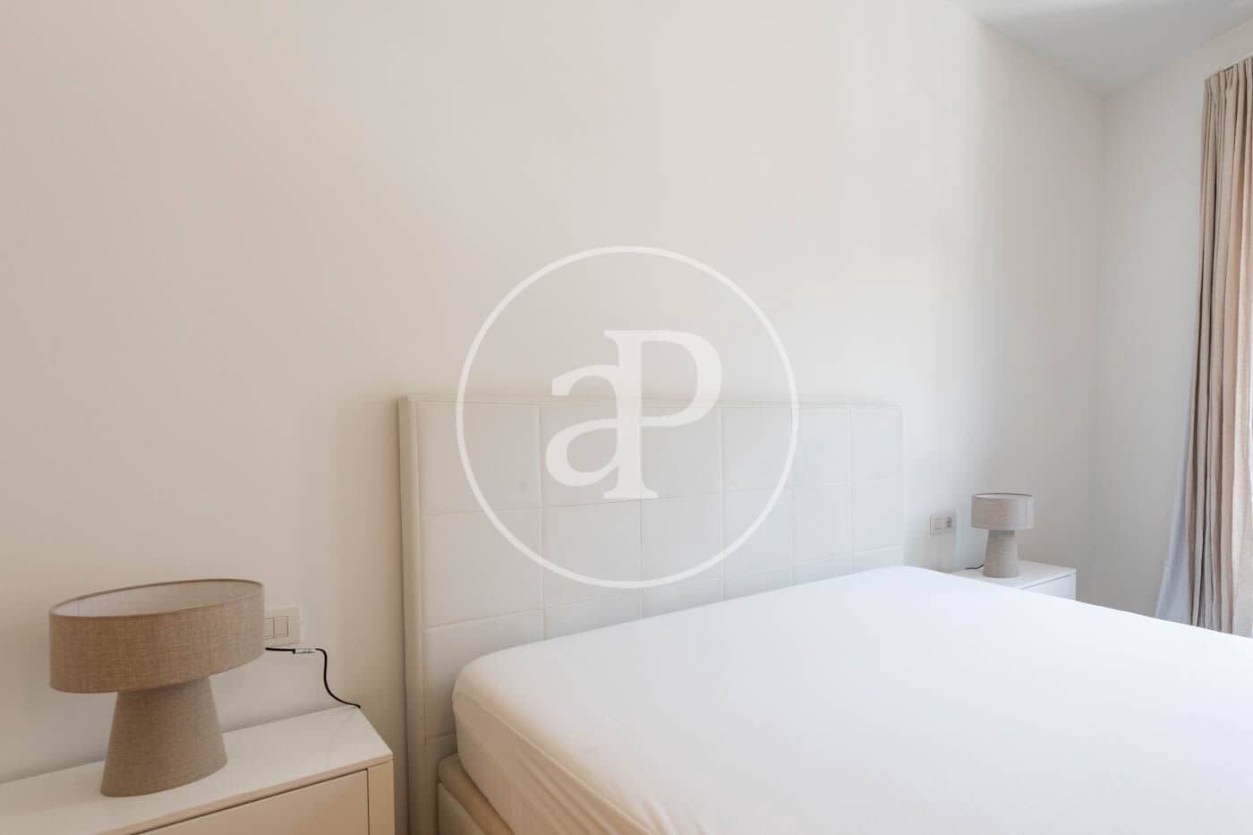 3 bedroom Apartment for rent in Barcelona city - € 2,500 (Ref: 9450659)