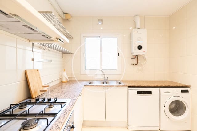 2 soverom Penthouse til leie i La Dreta de L'Eixample, Barcelona by - € 3 500 (Ref: 9450660)