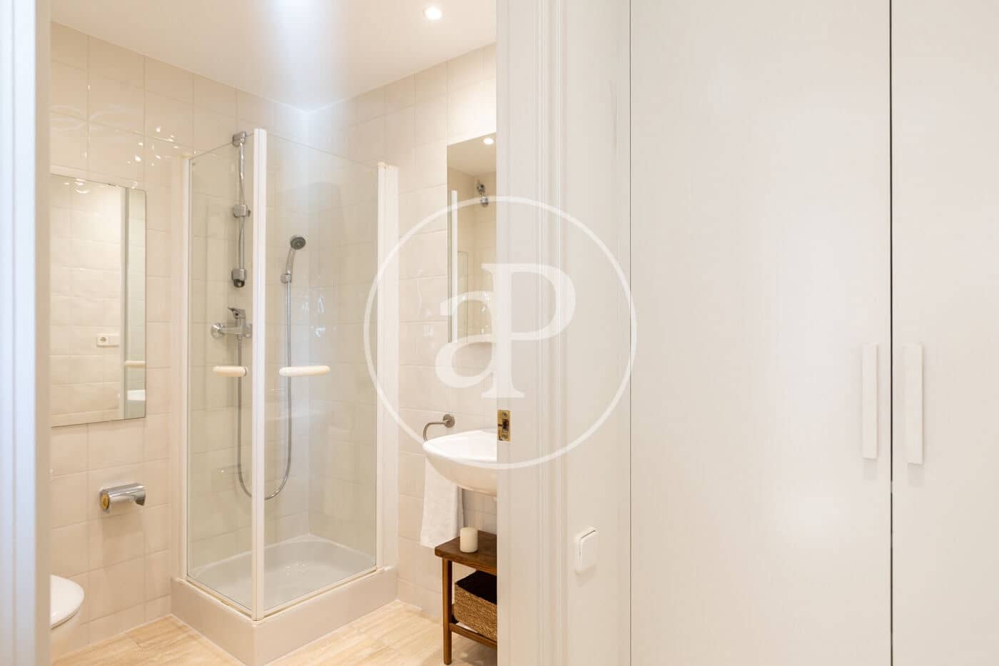 2 soveværelse Penthouse til leje i Barcelona by - € 3.500 (Ref: 9450660)