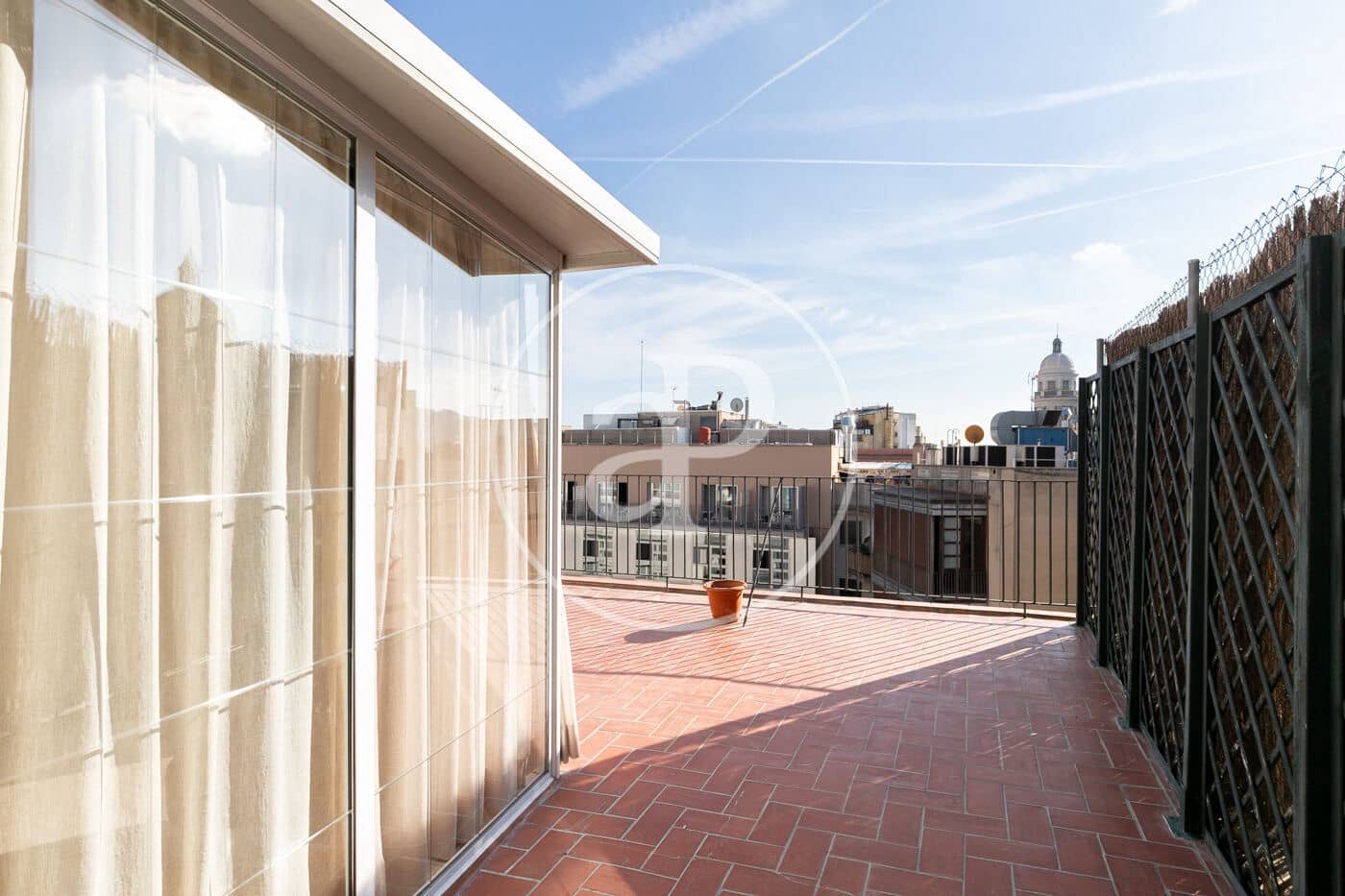 2 soveværelse Penthouse til leje i Barcelona by - € 3.500 (Ref: 9450660)
