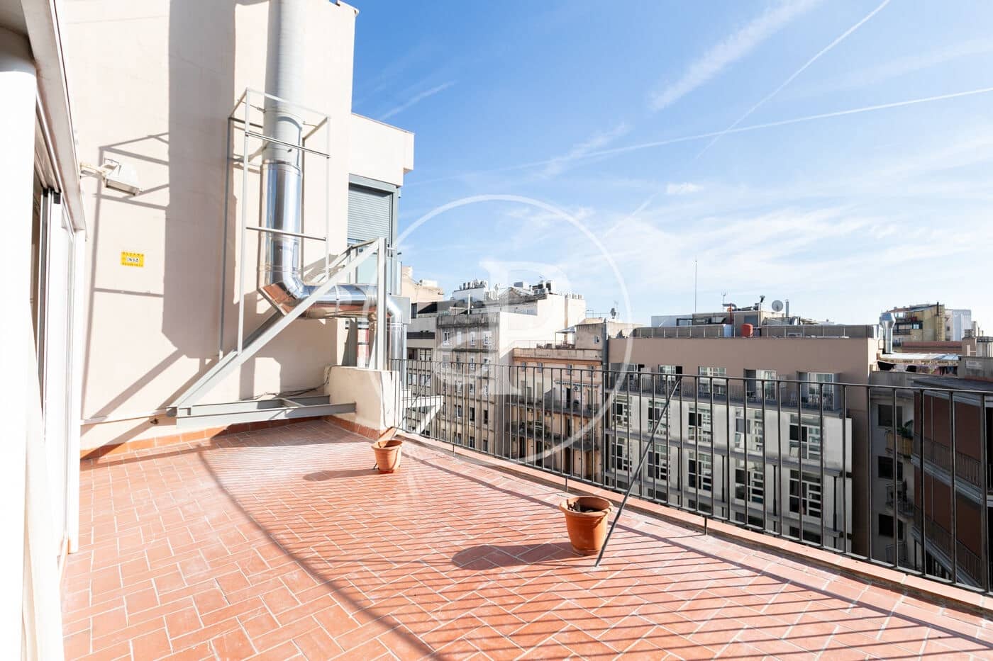 2 soveværelse Penthouse til leje i Barcelona by - € 3.500 (Ref: 9450660)