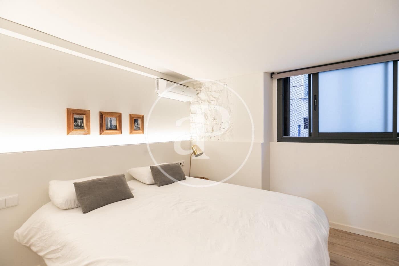 2 soveværelse Lejlighed til leje i Barcelona by med swimmingpool - € 1.900 (Ref: 9450661)