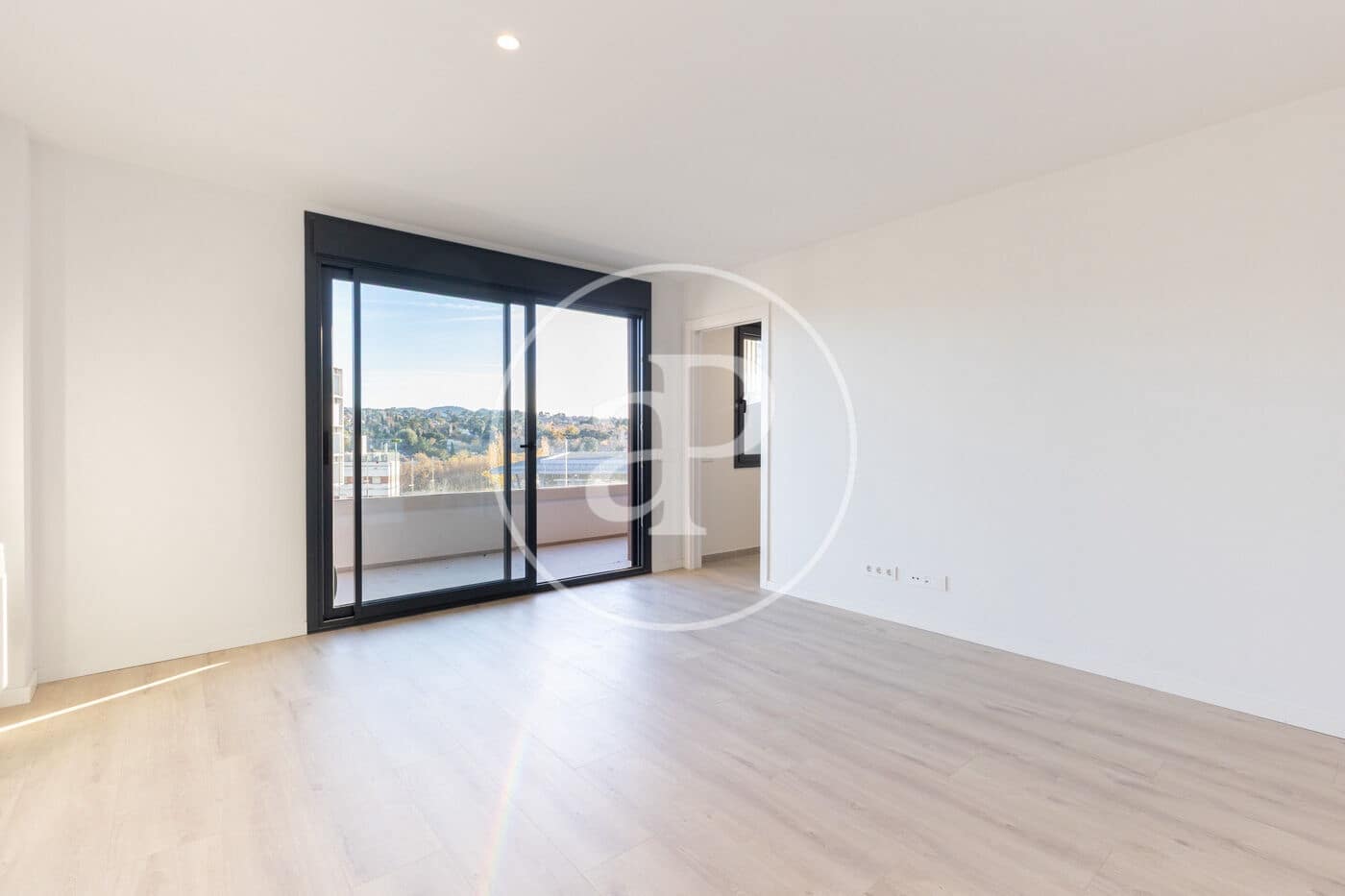 2 slaapkamer Appartement te huur in Mira-Sol - € 2.250 (Ref: 9450662)