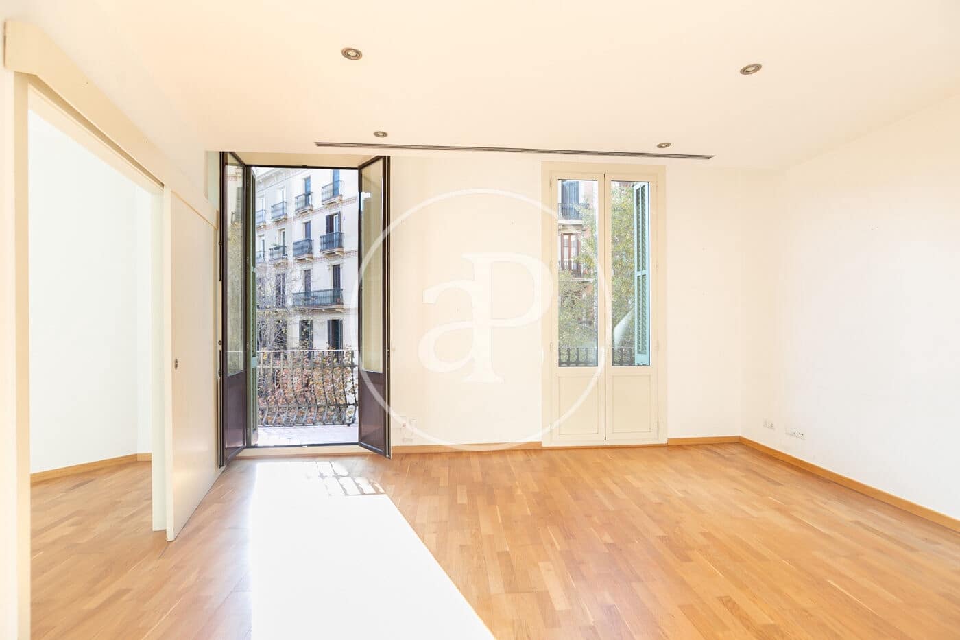 2 sypialnia Apartament na sprzedaż w Miasto Barcelona - 590 000 € (Ref: 9452102)