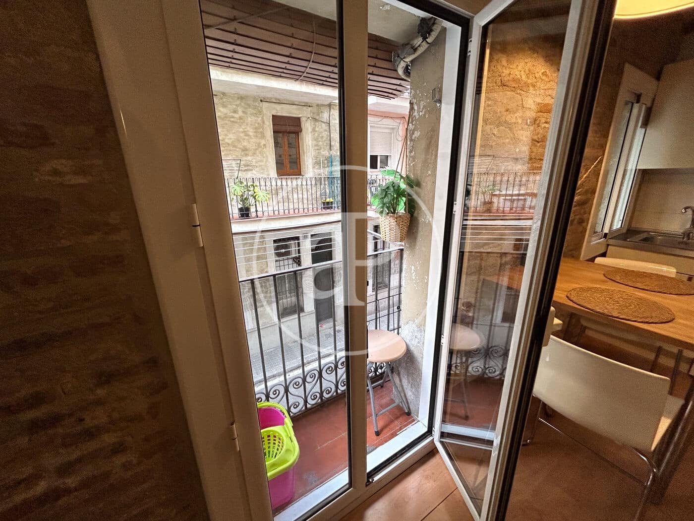 1 quarto Apartamento para arrendar em Barcelona cidade - 1 290 € (Ref: 9452103)