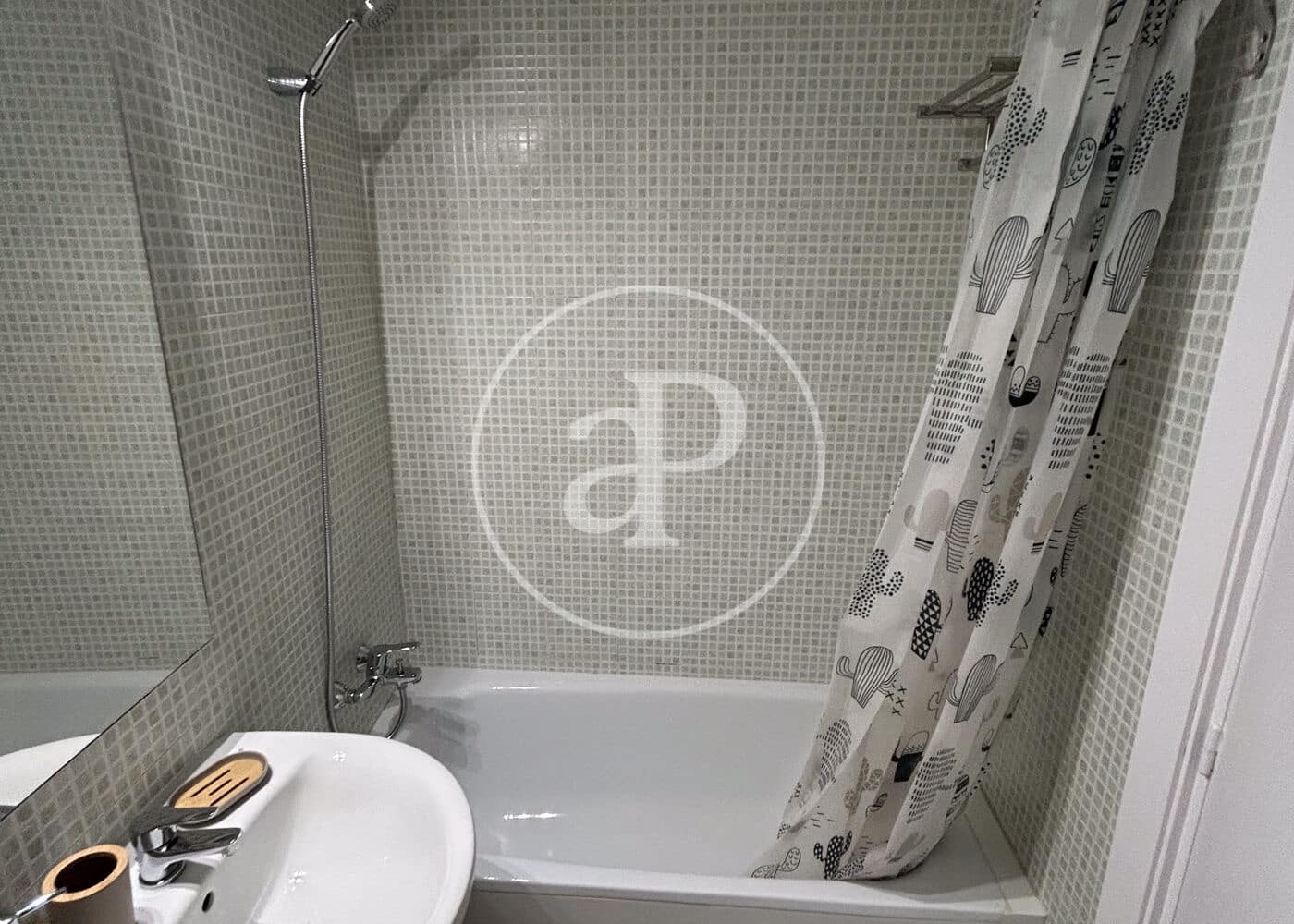 1 sovrum Lägenhet att hyra i Barcelona stad - 1 190 € (Ref: 9452104)