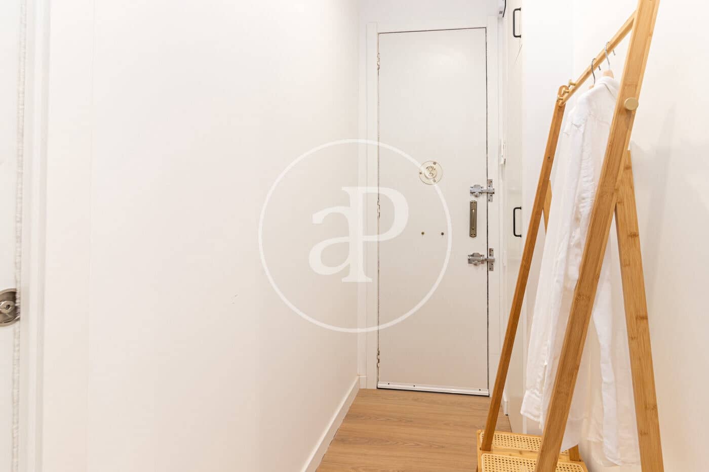 1 soverom Leilighet til leie i Barcelona by - € 1 550 (Ref: 9452105)