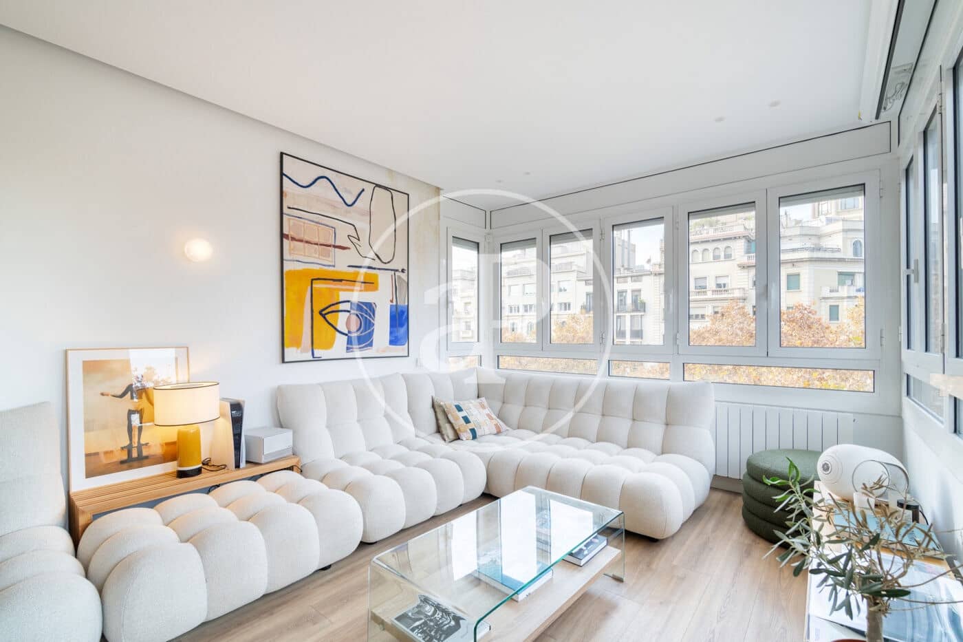 3 soveværelse Lejlighed til leje i Barcelona by - € 2.900 (Ref: 9452106)