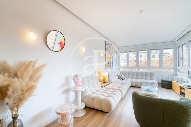 3 soveværelse Lejlighed til leje i Sant Antoni, Barcelona by - € 2.900 (Ref: 9452106)