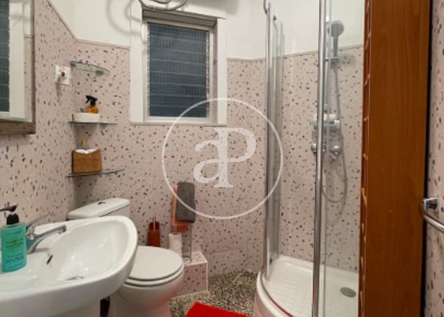 Appartement de 1 chambre à louer à La Nova Esquerra de L'Eixample, Barcelone ville - 2 150 € (Ref: 9452107)