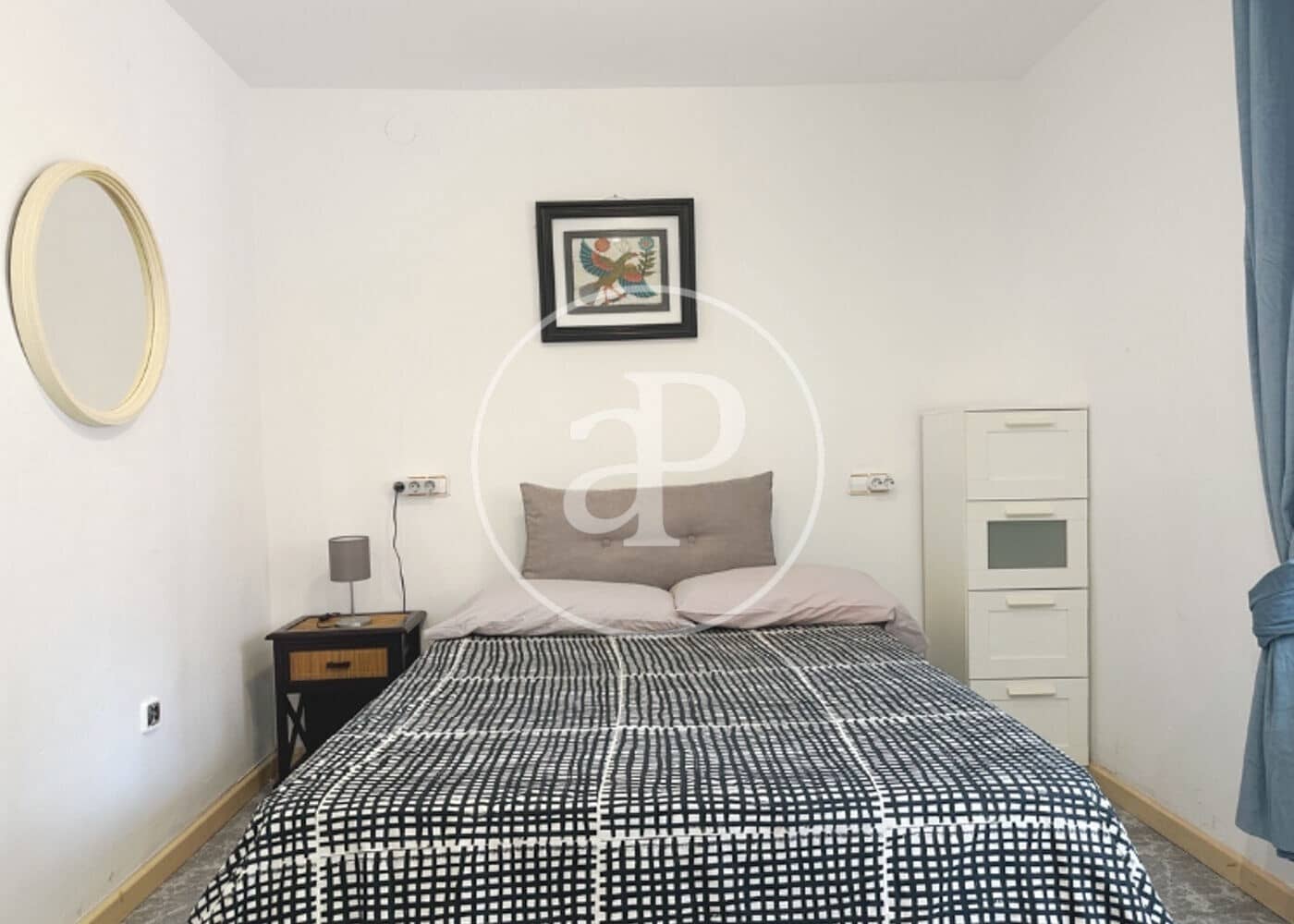 2 slaapkamer Appartement te huur in L'Hospitalet de Llobregat - € 1.950 (Ref: 9452108)