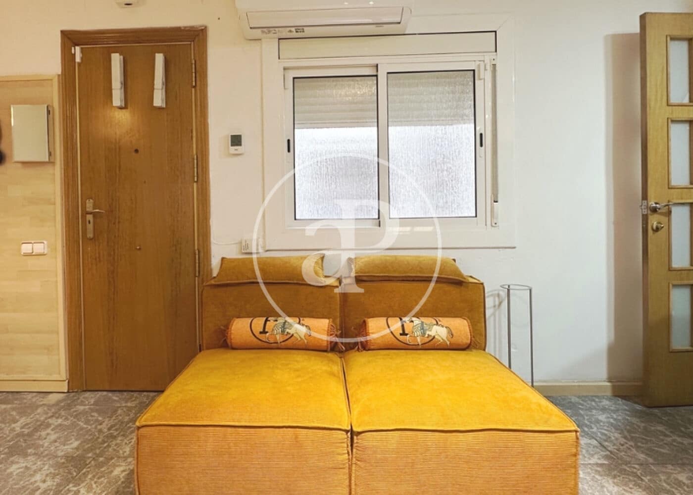 2 slaapkamer Appartement te huur in L'Hospitalet de Llobregat - € 1.950 (Ref: 9452108)