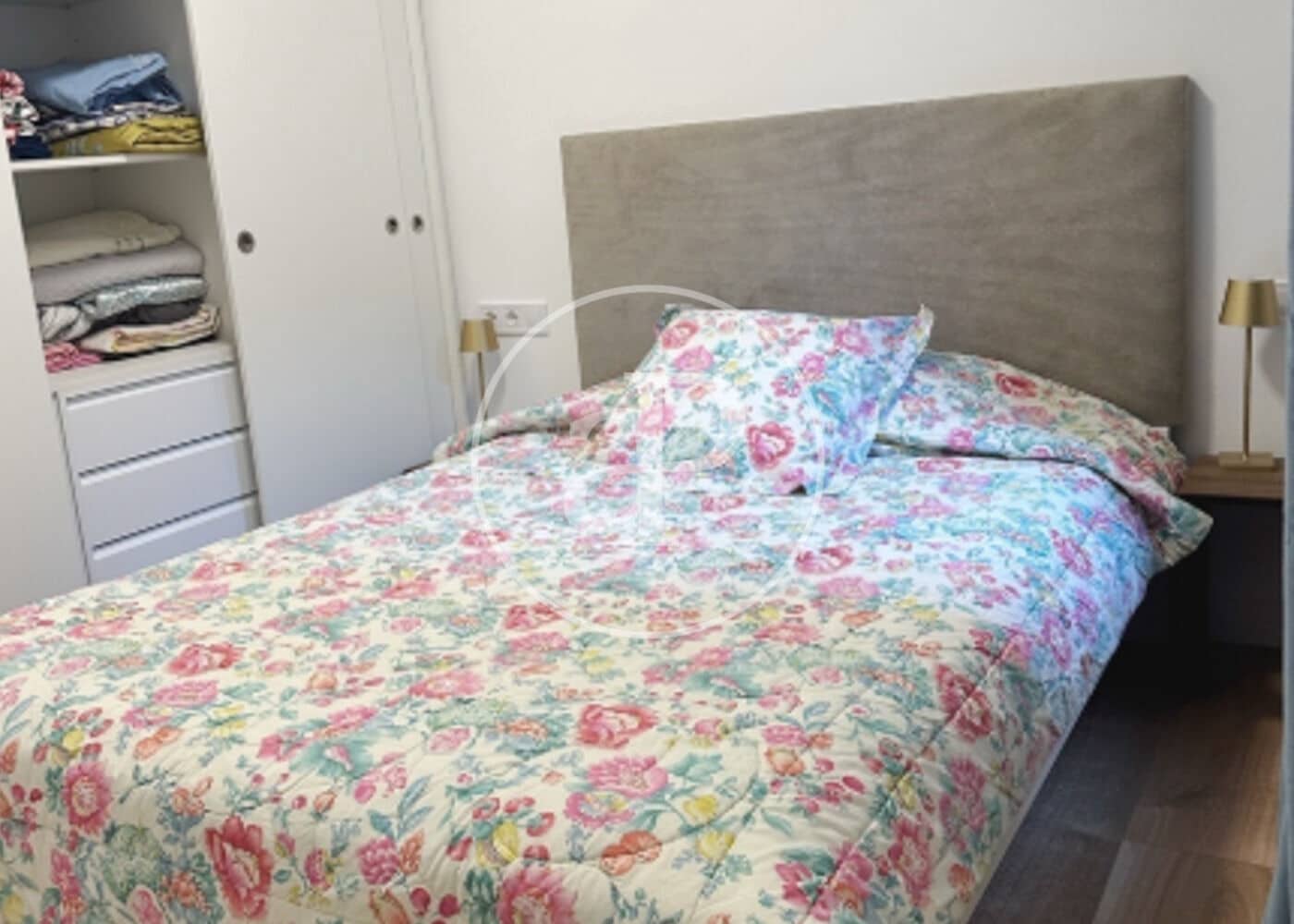 2 slaapkamer Appartement te huur in L'Hospitalet de Llobregat - € 1.950 (Ref: 9452109)