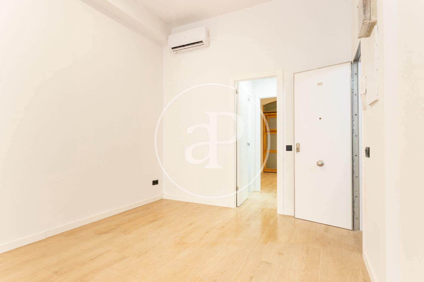 1 makuuhuone Huoneisto vuokrattavana paikassa Barcelona kaupunki - 1 600 € (Ref: 9452111)