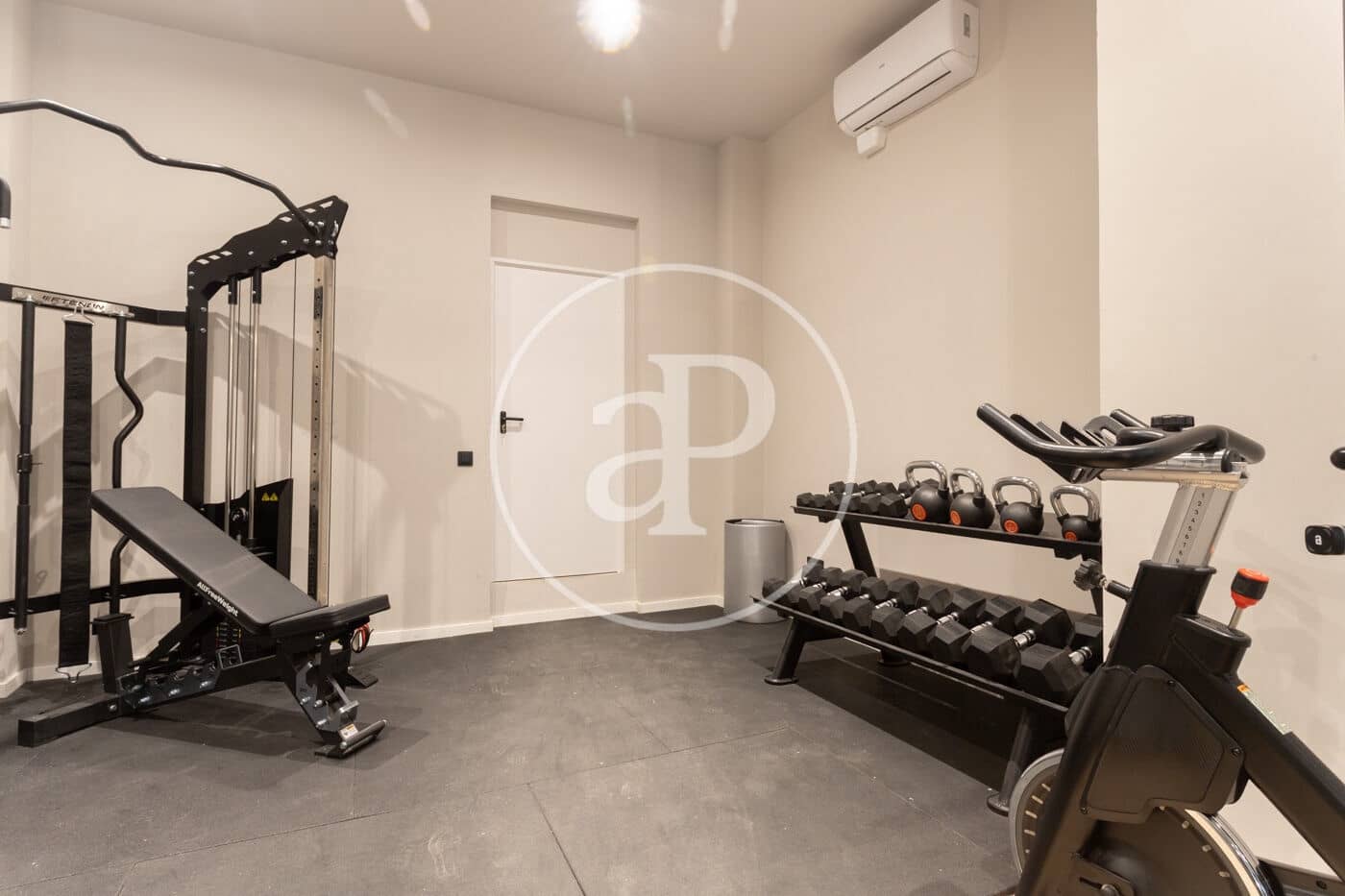 1 makuuhuone Huoneisto vuokrattavana paikassa Barcelona kaupunki - 1 600 € (Ref: 9452111)