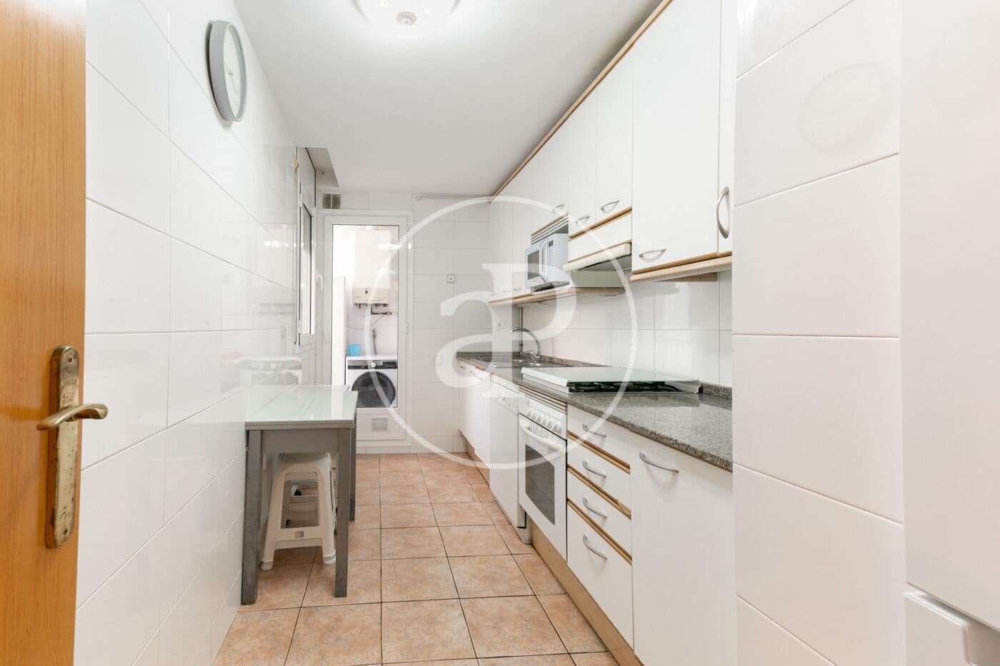 3 soveværelse Lejlighed til leje i Barcelona by - € 1.837 (Ref: 9452112)