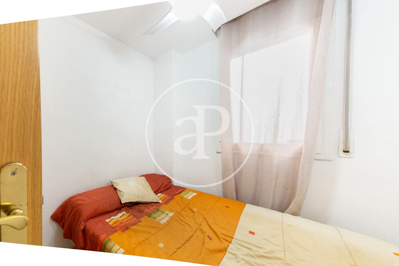 3 soveværelse Lejlighed til leje i Barcelona by - € 1.837 (Ref: 9452112)