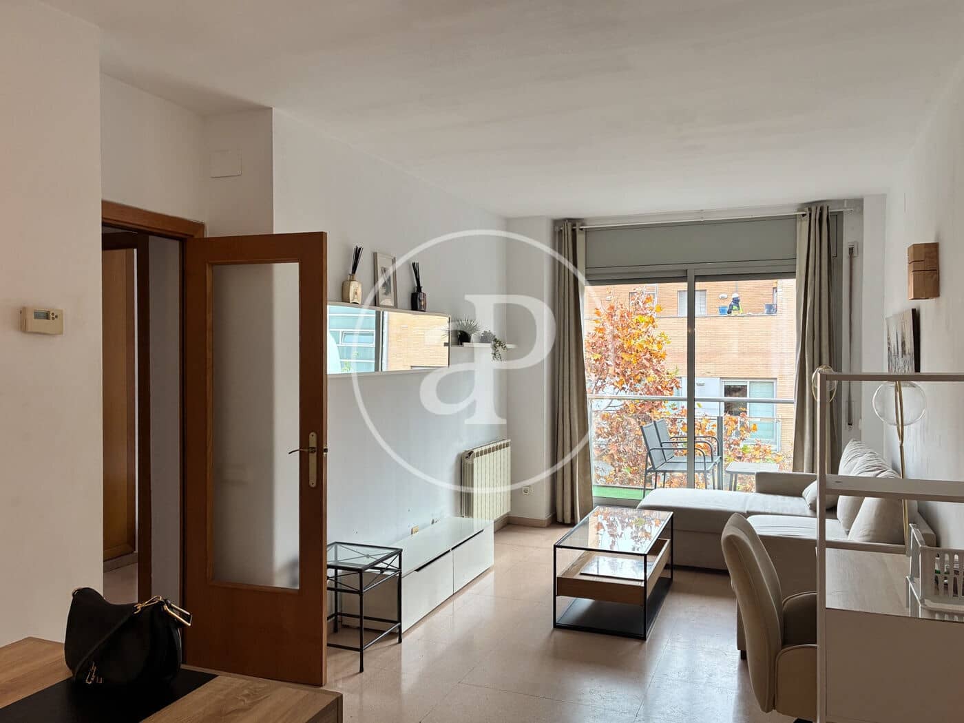 3 soveværelse Lejlighed til leje i Barcelona by - € 1.837 (Ref: 9452112)