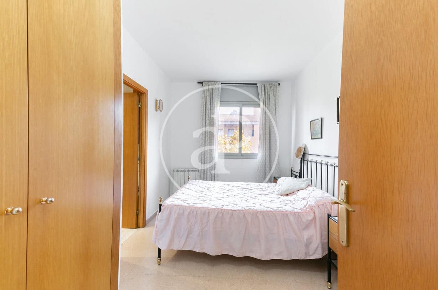 3 soveværelse Lejlighed til leje i Barcelona by - € 1.837 (Ref: 9452112)