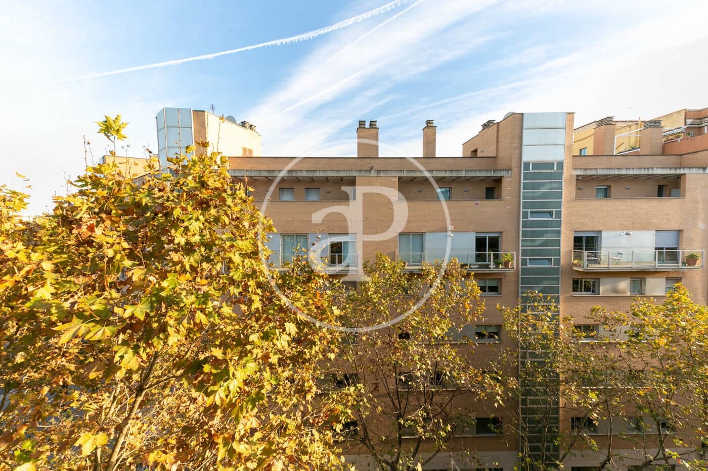 3 soveværelse Lejlighed til leje i Barcelona by - € 1.837 (Ref: 9452112)