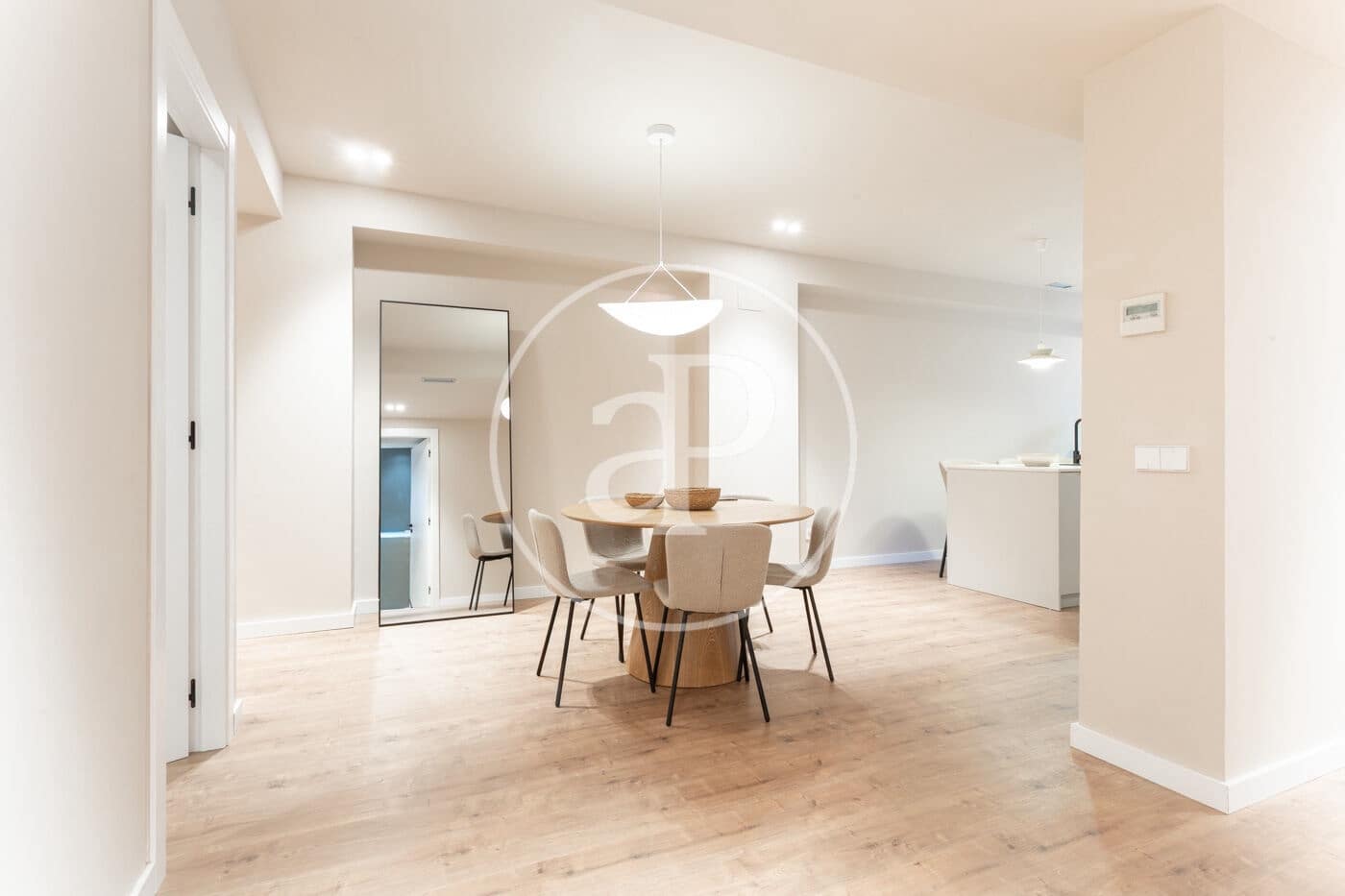 3 makuuhuone Huoneisto vuokrattavana paikassa Barcelona kaupunki - 3 300 € (Ref: 9452113)